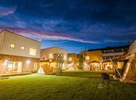 AMAZING LIFESTYLE GLAMPING HOTEL - Vacation STAY 44042v，位于长滨市的酒店