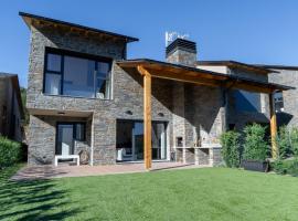 Casa rural de lujo en Alt Urgell, Pirineos.，位于Aravell的度假屋