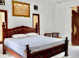 Tebluess Guesthouse Gianyar RedPartner，位于Bedahulu的酒店