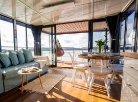 Hotel Ukiel Wellness & SPA，位于奥尔什丁的酒店