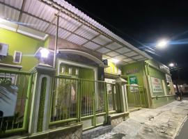 Banyuwangi Homestay，位于外南梦的酒店