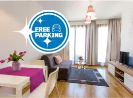 Colours Apartments Deluxe with FREE Parking