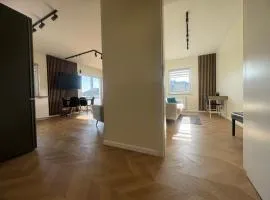 Stylish 3 bedroom apartment with balcony