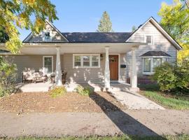 Downtown Spearfish Historic Home，位于斯皮尔菲什的酒店