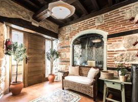 Apartamentos Rurales "Los Olivos" en Candelario，位于坎德拉里奥的酒店