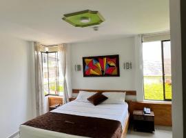 HOTEL NOGAL PLAZA，位于La Virginia的酒店