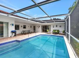 Prime Boca Raton Beach Pool and Fun 3 Bedroom 2 Baths，位于布卡拉顿的酒店