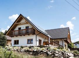 Holiday Home Domek pod Szarowym Lasem by Interhome，位于维斯瓦的酒店
