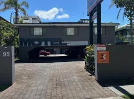 Gold Coast Airport Motel - Only 300 Meters To Airport Terminal