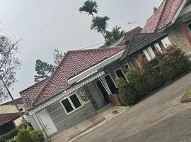 Puncak villa