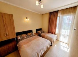 Ureki Retreat: 2 Bedroom Joyful Stay，位于乌雷基的酒店