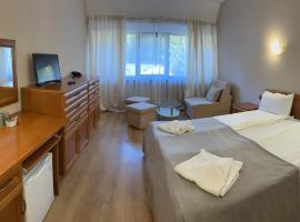 Room in BB - Hotel Moura Double Room n5169，位于波罗维茨的旅馆