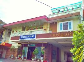 Hotel Bintang，位于Kampungdurian的酒店