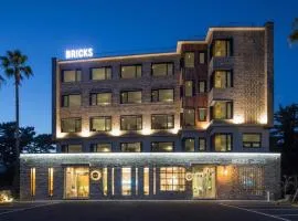 Jeju Bricks Hotel