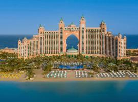 棕榈岛亚特兰蒂斯酒店，位于迪拜的海滩酒店