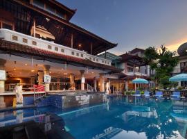 Legian Village Hotel - CHSE Certified，位于勒吉安帕德玛的酒店