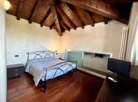 Residenza con Terrazza nel Cuore di Cellatica，位于Gussago的低价酒店