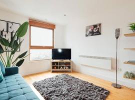 Leeds City Centre Dock 2 Bed 2 Bath，位于Hunslet的酒店