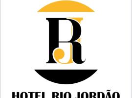 Hotel Rio Jordão，位于Siderópolis迪欧密西欧弗瑞塔斯机场 - CCM附近的酒店