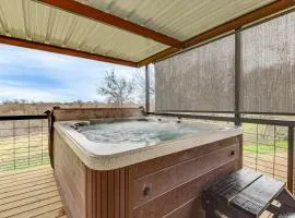 Hudson Oaks Country Creekside Home Hot Tub and Deck