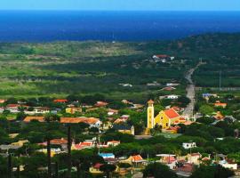 Bonaire 2 Stay Rincon，位于哈托的住宿加早餐旅馆