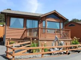 Sand Castle - Ocean Cabin 25 W Private Jacuzzi