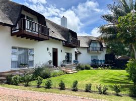 Tree Aloe Guest house，位于圣弗朗西斯湾的酒店