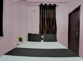 OYO Cozy Home，位于Indirapuram的舒适型酒店