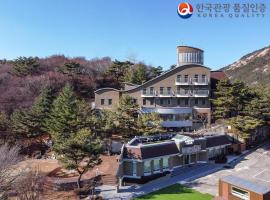Hotel West of Canaan (Korea Quality)，位于Sangch'o的酒店