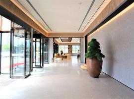 Ji Hotel Shenyang Hunnan Municipal Government，位于桃仙沈阳桃仙国际机场 - SHE附近的酒店