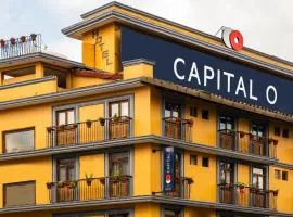 Capital O Hotel Central