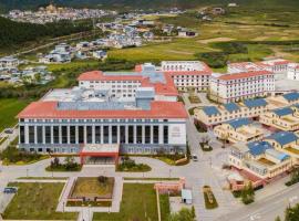 Tanshan Hotel，位于香格里拉的酒店