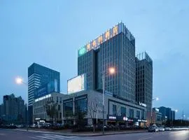 Vienna Hotel Jiangsu Zhangjiagang Passenger Terminal Station