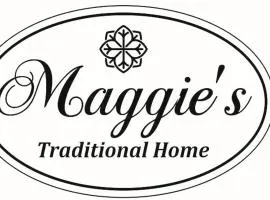 Maggie's Traditional home