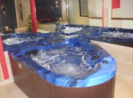 Casa Rural con Jacuzzi La Dulce，位于Cabañas de Polendos的酒店