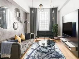 Retro-Modern Cape Town City 2-Bed with Pool