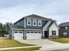 Quiet Avon Home - Near Indianapolis Speedway!
