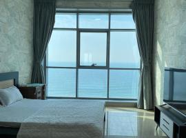 Ocean View Luxury Suites，位于阿吉曼的酒店