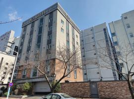 No. 25 Hotel Myeongji Oceanc City Business，位于釜山的酒店