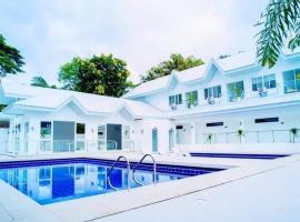 Blu Serenity Villa，位于卡兰巴的酒店