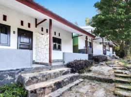SPOT ON 91383 Green Forest Homestay，位于Sembalunbumbung的酒店
