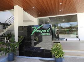 Vanyard Hotel，位于卡利博卡里博机场 - KLO附近的酒店
