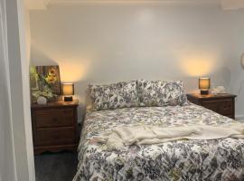 Ocean Park Retreat，位于耶蓬的带停车场的酒店