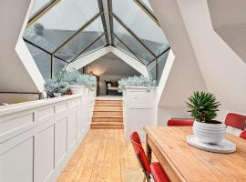 Blackwood Tree Cottage Heritage Listed Evandale