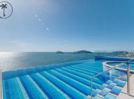 Stylish Apt. w/ Rooftop, Infinity Pool & Sea View