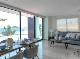Terraza con vista al mar y a atardeceres
