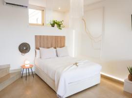 Costa Brava acollidor apartament amb gran terrassa per a 3 persones，位于卡斯特罗·德波利亚斯的酒店