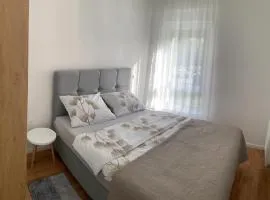 Apartman Dora