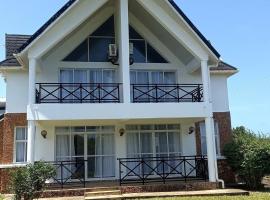 Blue Waters Villas，位于乌昆达的自助式住宿