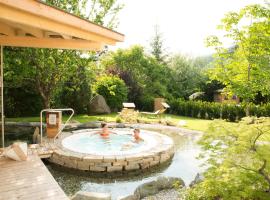 Hotel Weisses Rössl - Cavallino Bianco，位于奥蒂塞伊的酒店